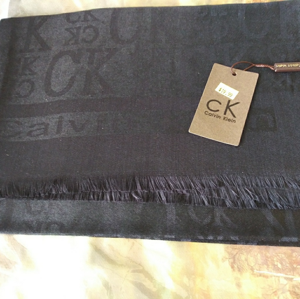 Ck real pashmeena black scarf size 32 ×76